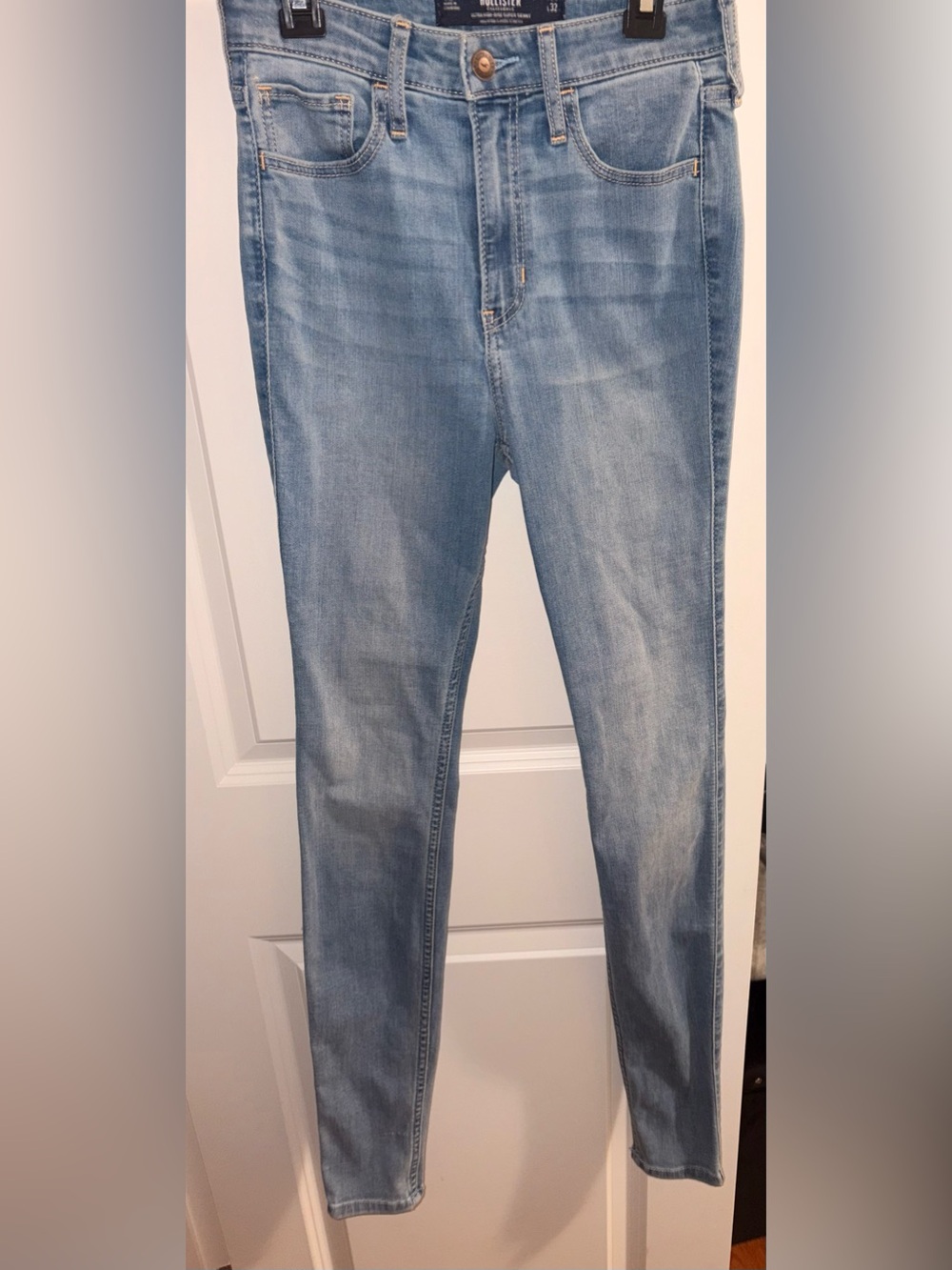 Hollister Ultra-High Rise Skinny Jeans